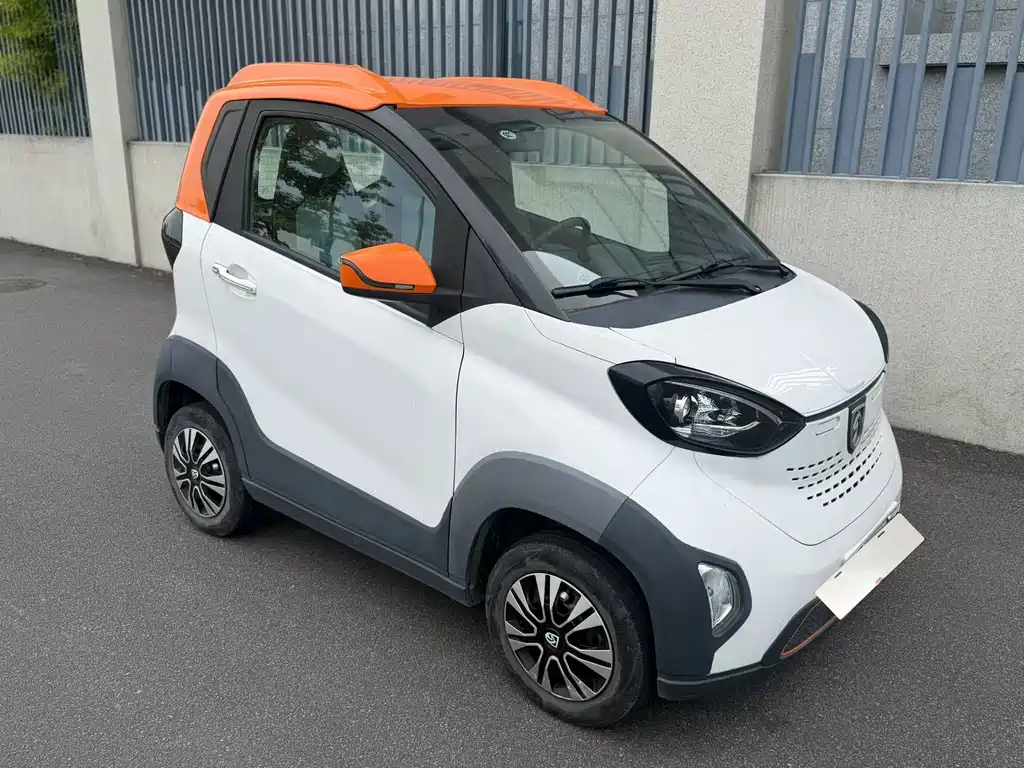 Baojun E100 2019