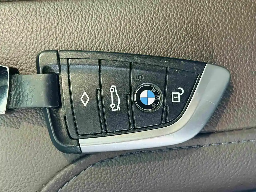BMW X3 2021 — фото 13