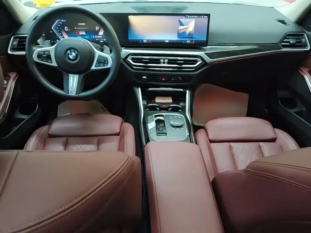 BMW 3 Series 2023 — фото 10