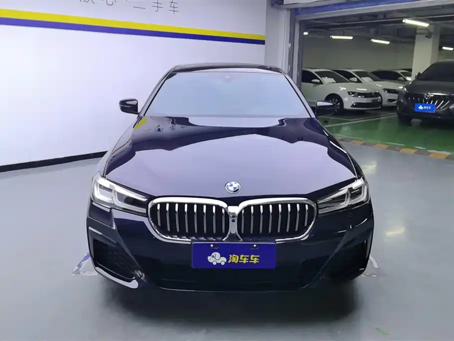 BMW 5 Series 2022