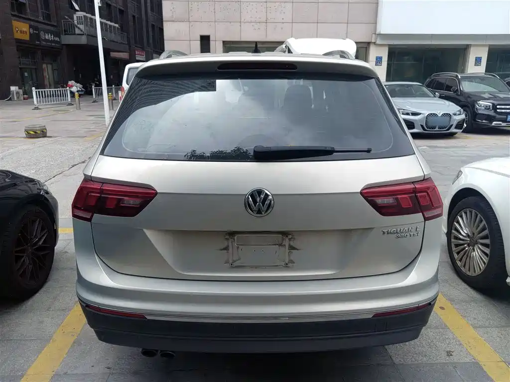 Volkswagen Tiguan L 2019 — фото 4