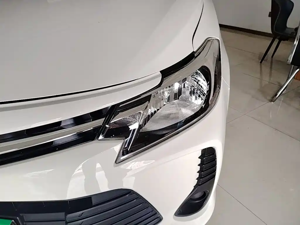 Toyota Vios 2022 — фото 24