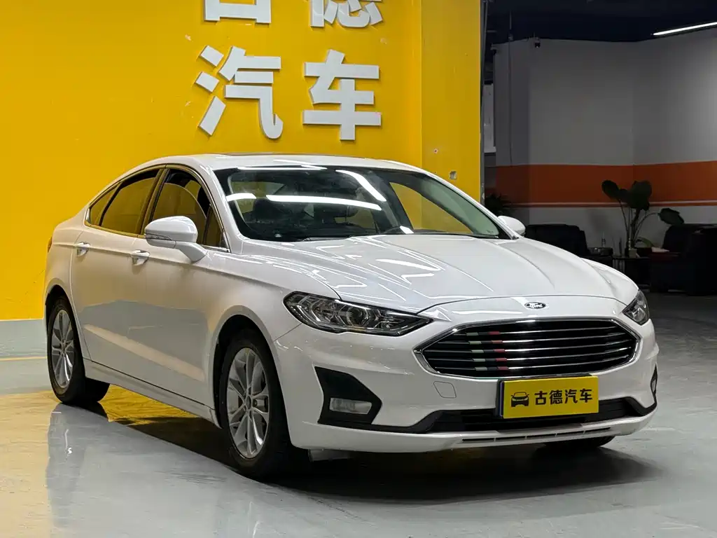 Ford Mondeo 2019 — фото 3