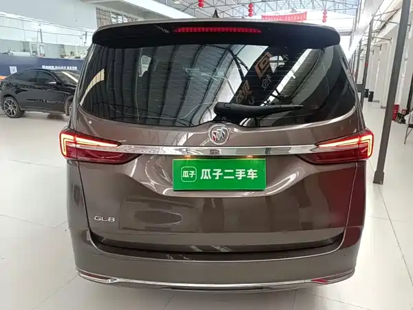 Buick GL8 2023