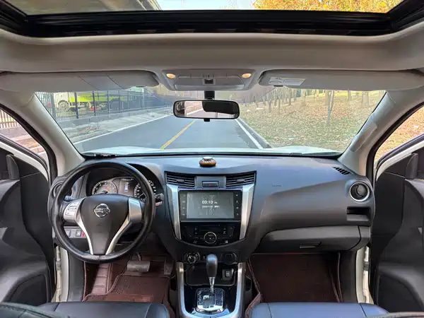 Nissan Terra 2020