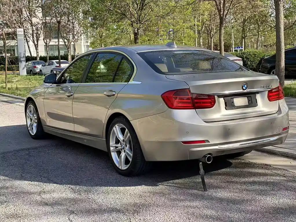 BMW 3 Series 2013 — фото 7