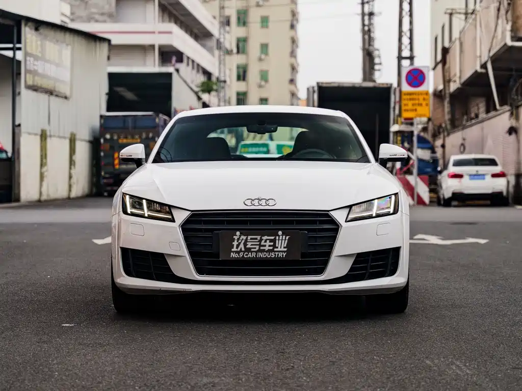 Audi TT 2015 — фото 2