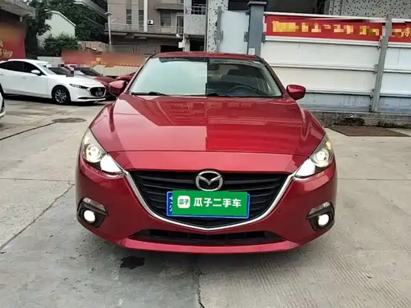 Mazda 3 Axela 2016