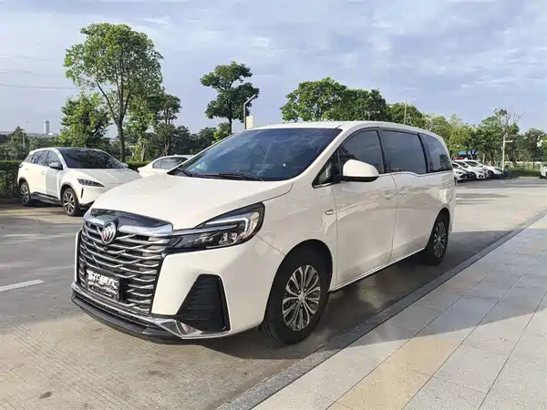 Buick GL8 2023
