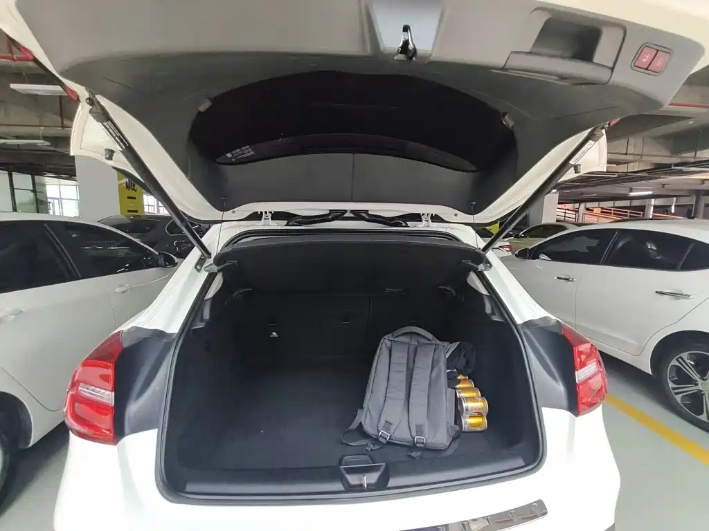 Mercedes-Benz GLA 2017 — фото 19