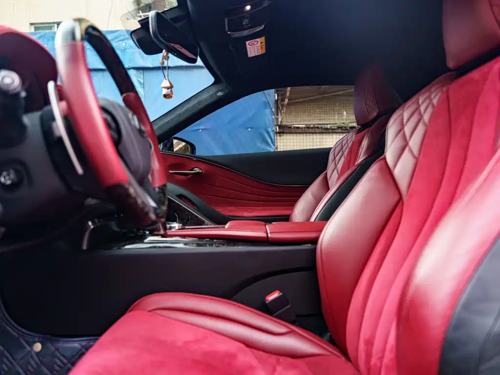 Lexus LC 2019 — фото 15