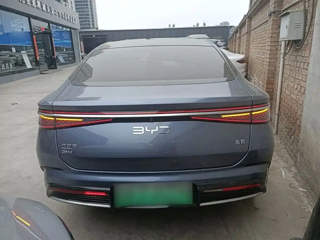 BYD Seal 2024 — фото 6