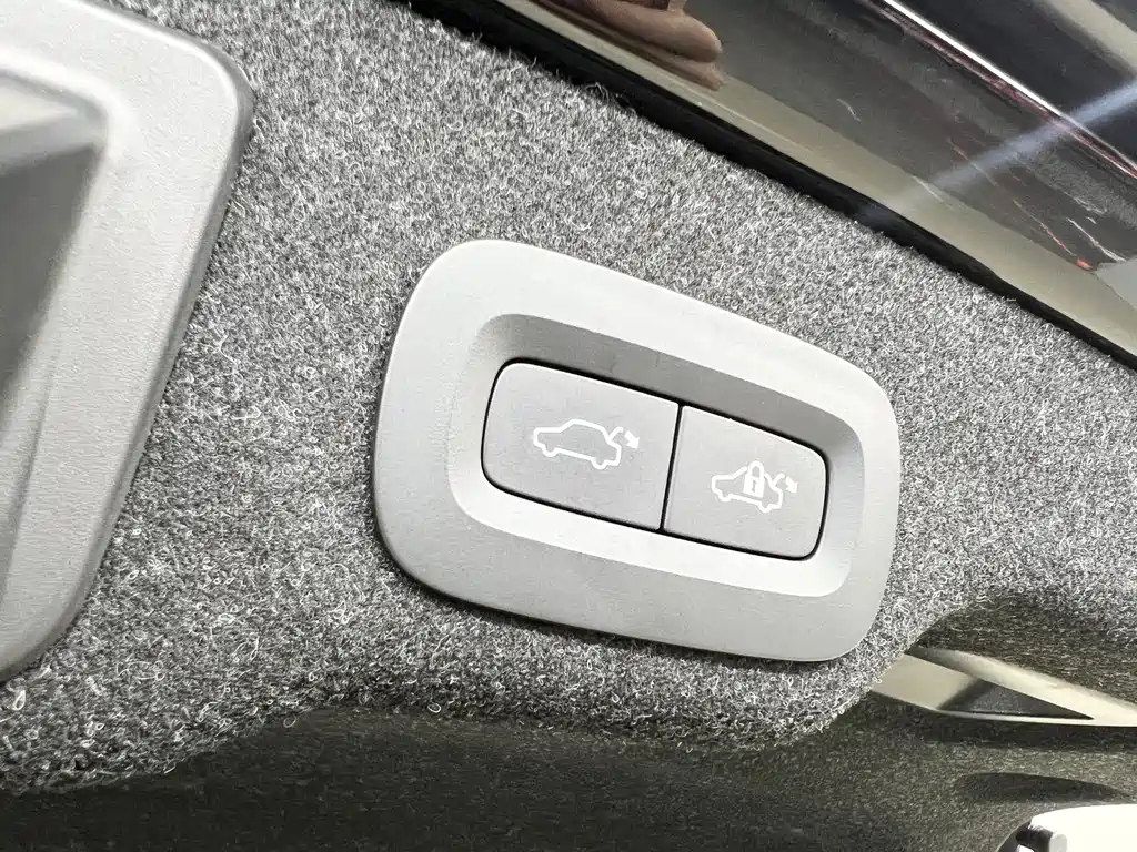 Volvo S90 2023 — фото 22