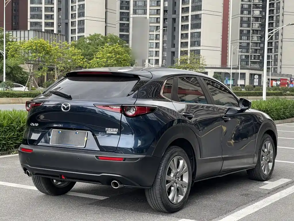 Mazda CX-30 2021 — фото 16
