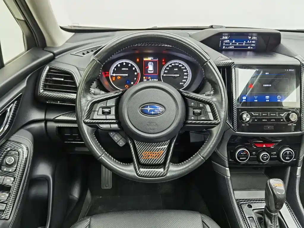 Subaru Forester 2019 — фото 11