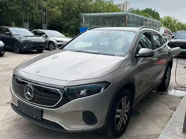 Mercedes-Benz EQA 2022