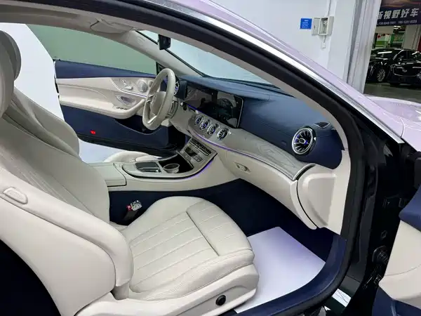 Mercedes-Benz E-Class 2024