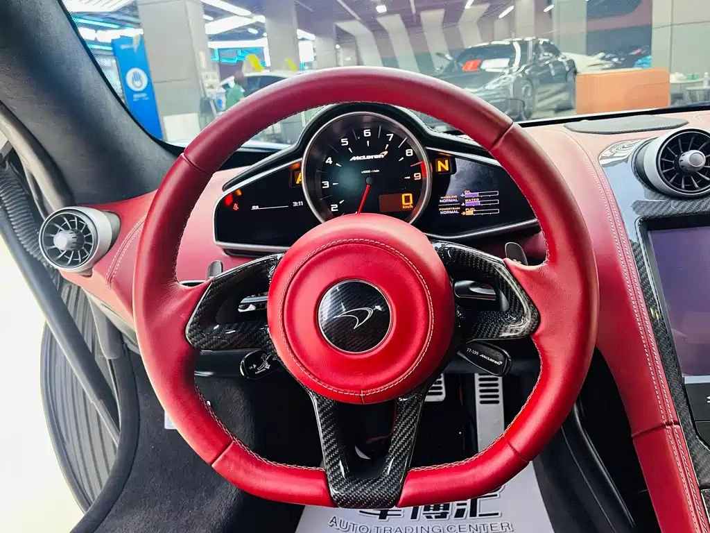 McLaren 12C 2016 — фото 13
