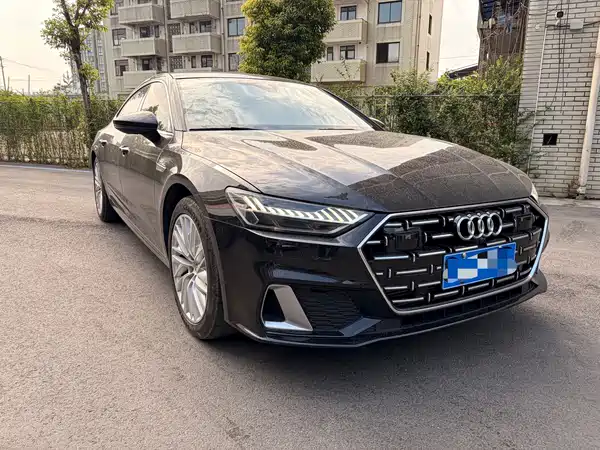 Audi A7L 2024