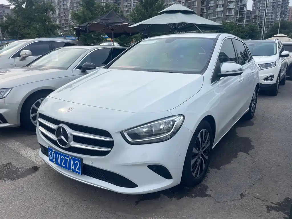 Mercedes-Benz B-Class 2022