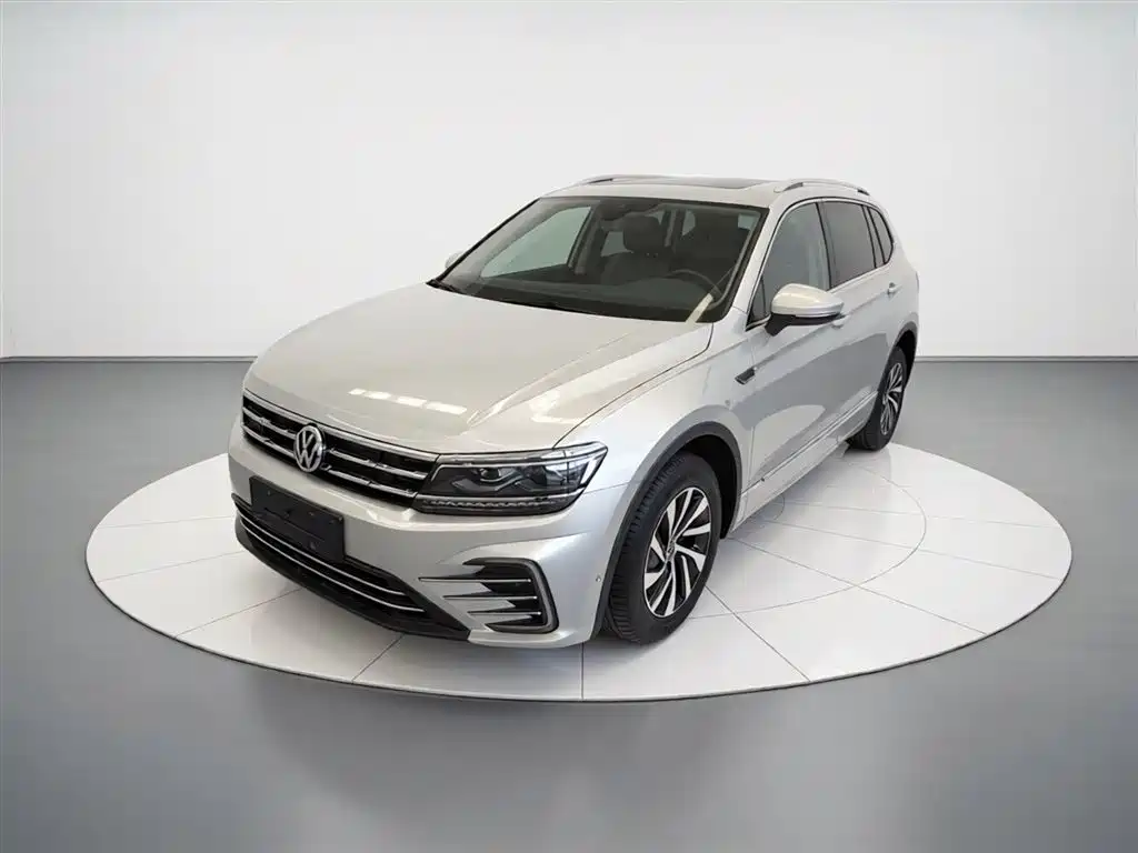 Volkswagen Tiguan L New Energy 2021 — фото 2