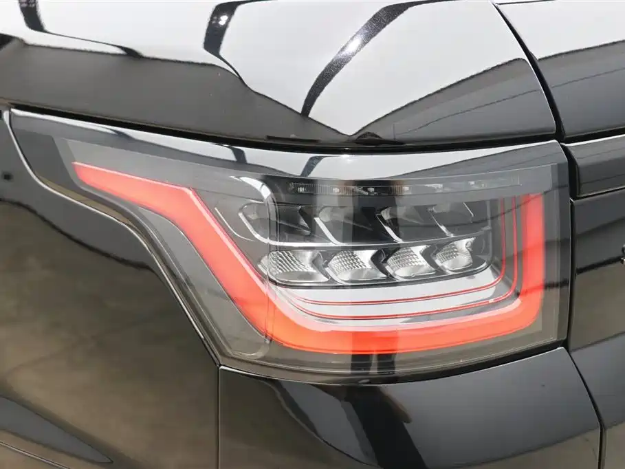 Land Rover Sport 2021 — фото 31