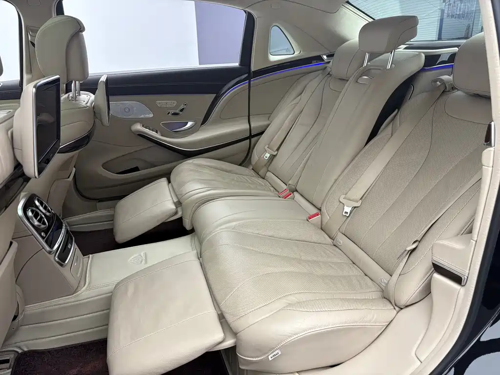 Mercedes-Benz S-Class 2015 — фото 11