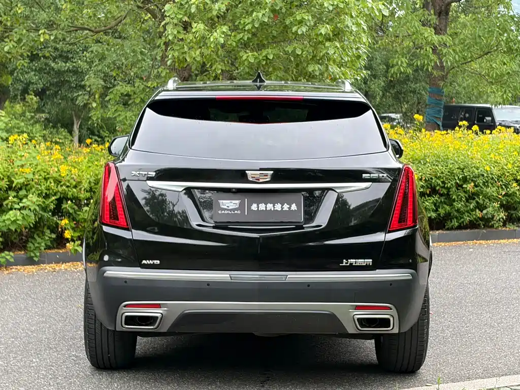 Cadillac XT5 2021 — фото 7