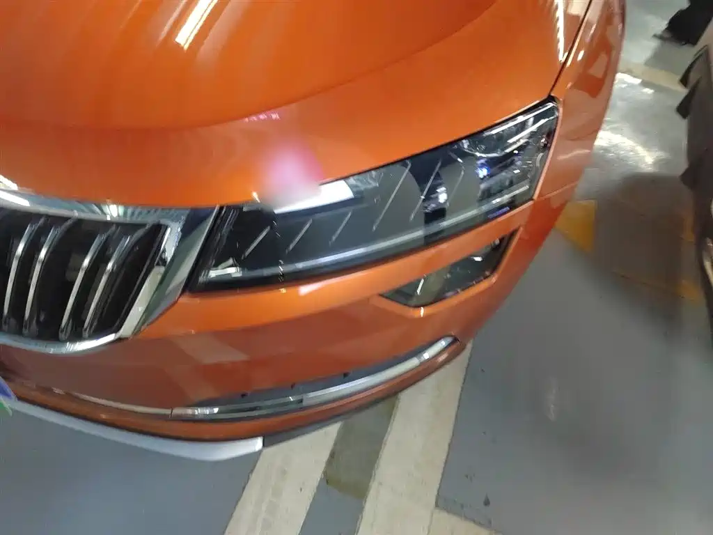 Skoda Karoq 2018 — фото 24