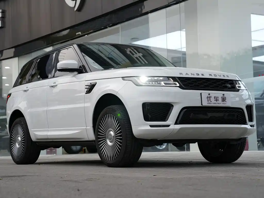 Land Rover Sport 2020 — фото 3