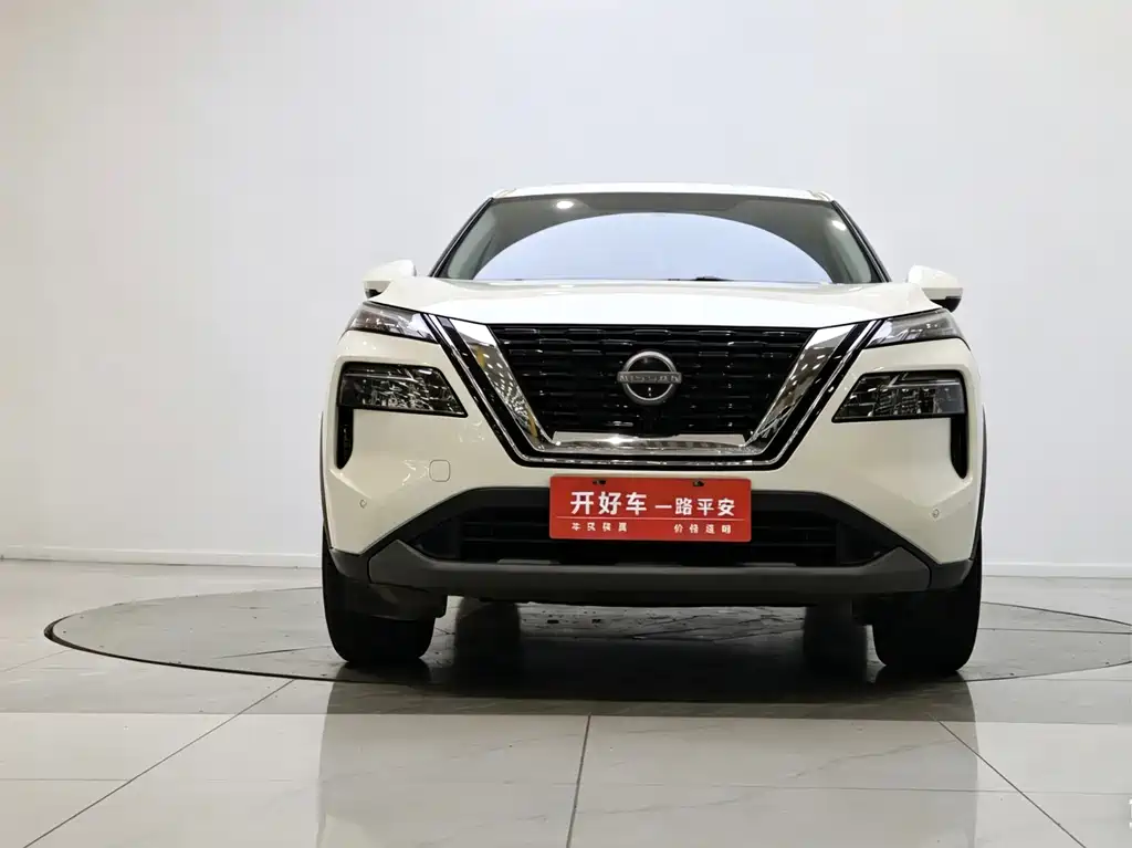 Nissan X-Trail 2023 — фото 1