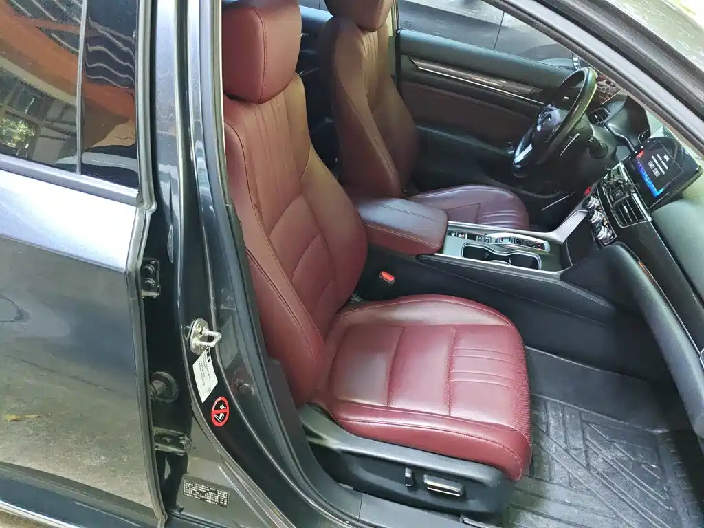Honda Accord 2022 — фото 20
