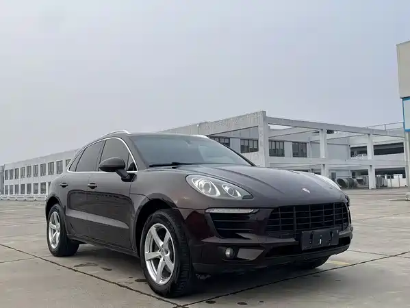 Porsche Macan 2014