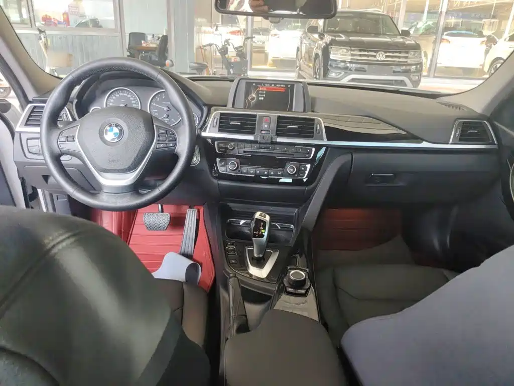 BMW 3 Series 2016