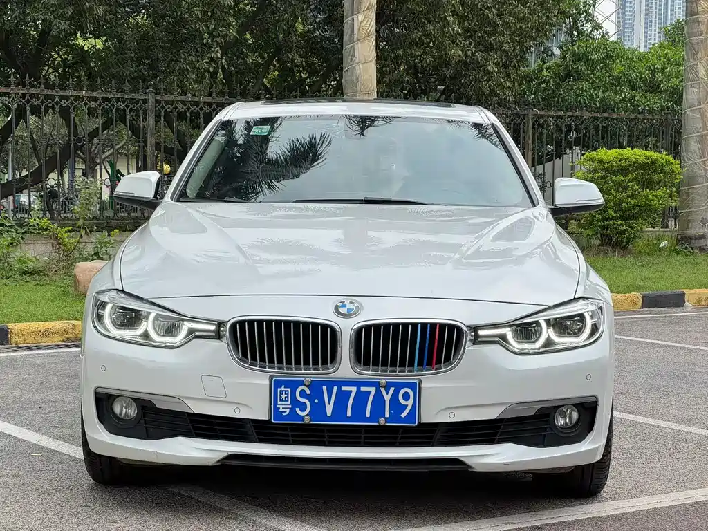 BMW 3 Series 2018 — фото 2