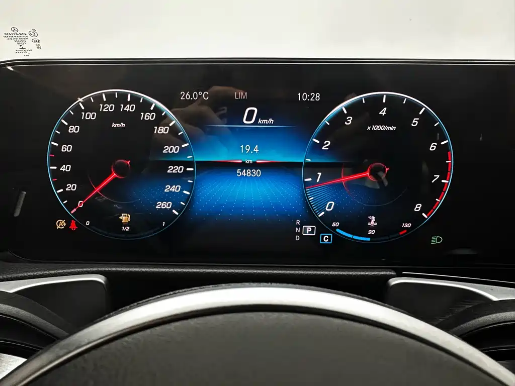 Mercedes-Benz GLB 2021 — фото 15