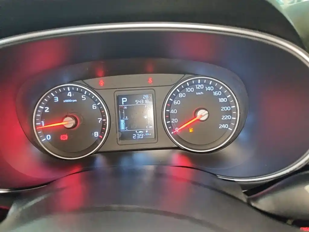 Kia KX3 2015 — фото 12