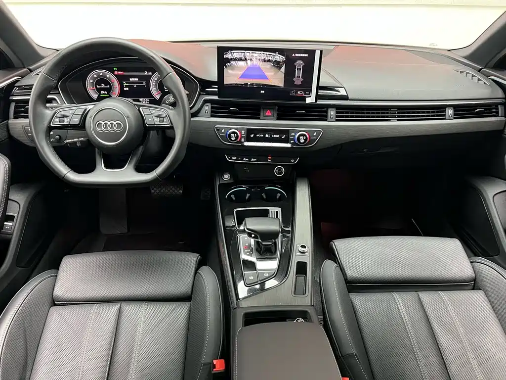 Audi A4L 2023 — фото 12
