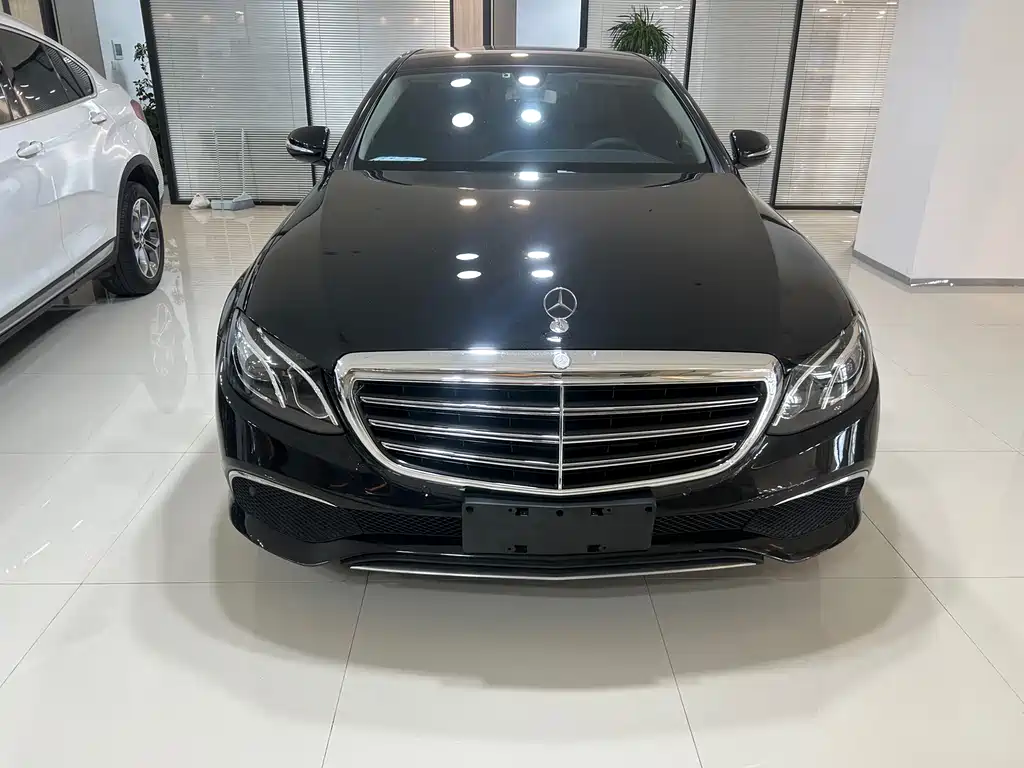 Mercedes-Benz E-Class 2020 — фото 2