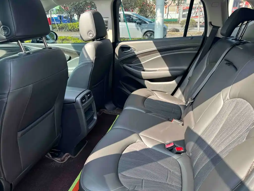 Buick Envision Plus 2021 — фото 14