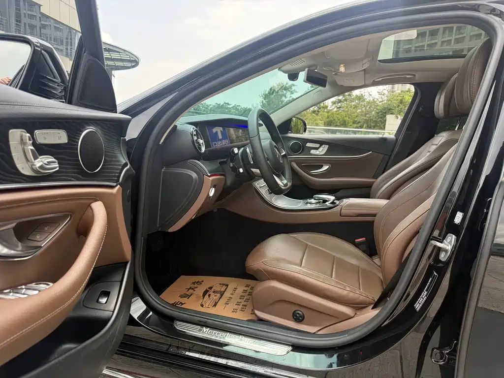 Mercedes-Benz E-Class 2018 — фото 4