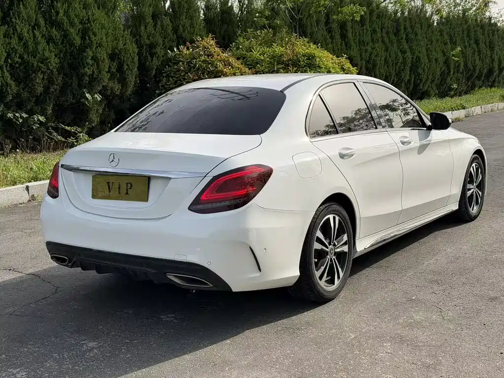 Mercedes-Benz C-Class 2019 — фото 10