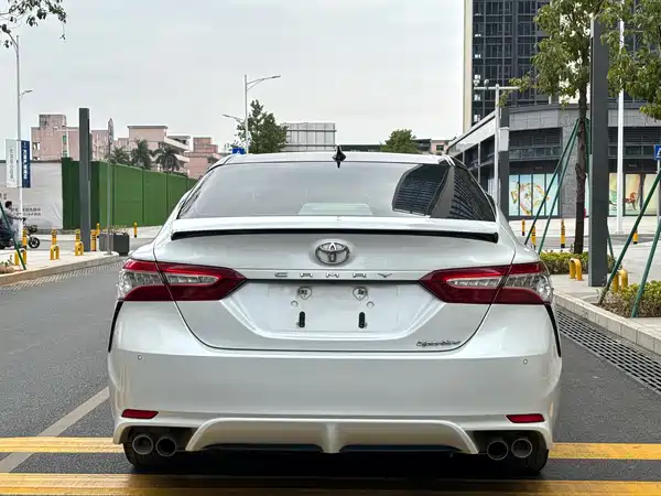 Toyota Camry 2022
