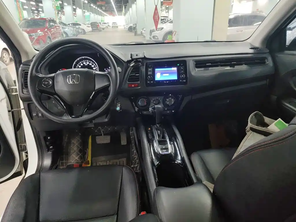 Honda Vezel 2018 — фото 10