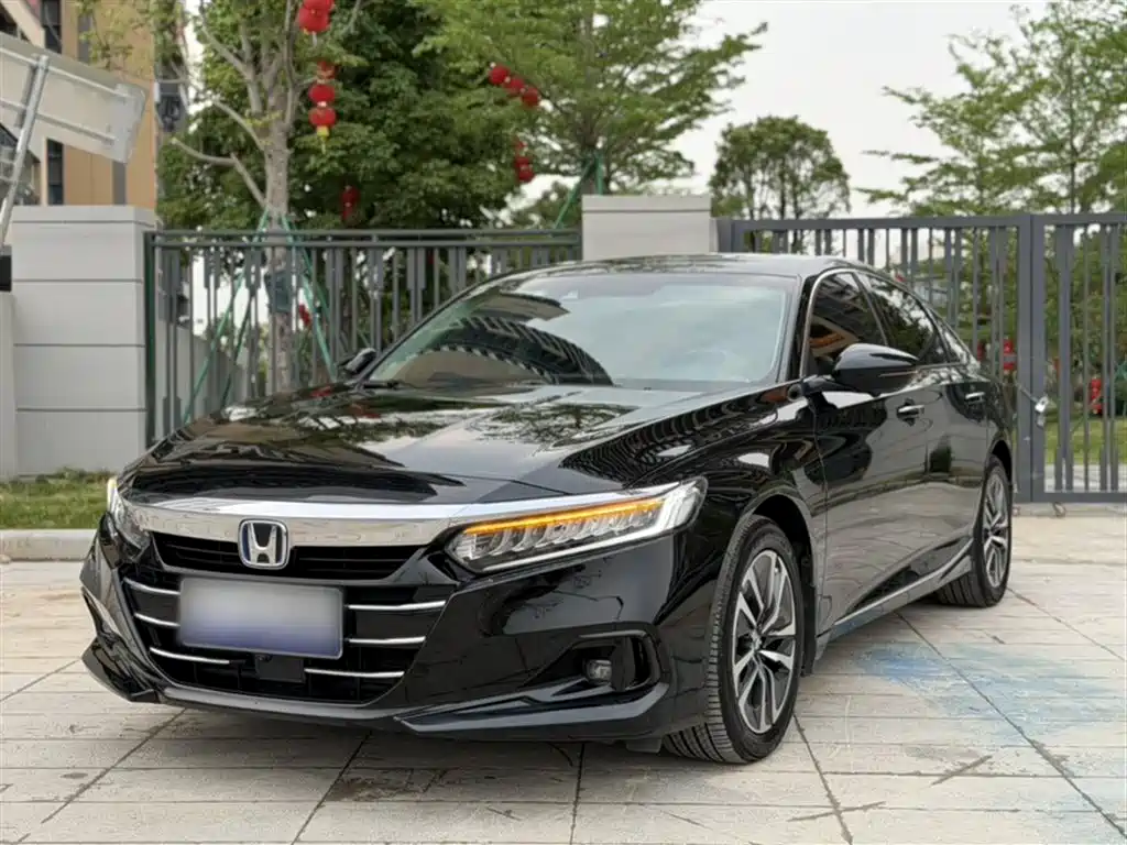 Honda Accord 2022 — фото 1