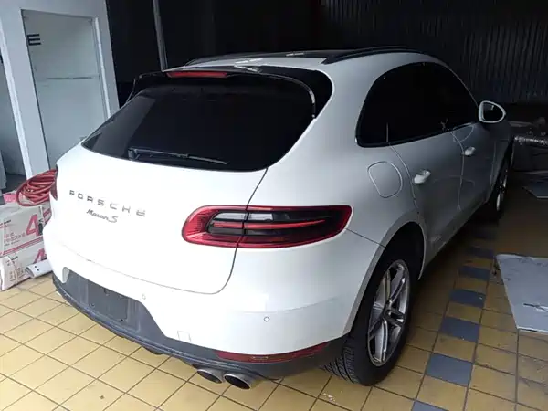 Porsche Macan 2017