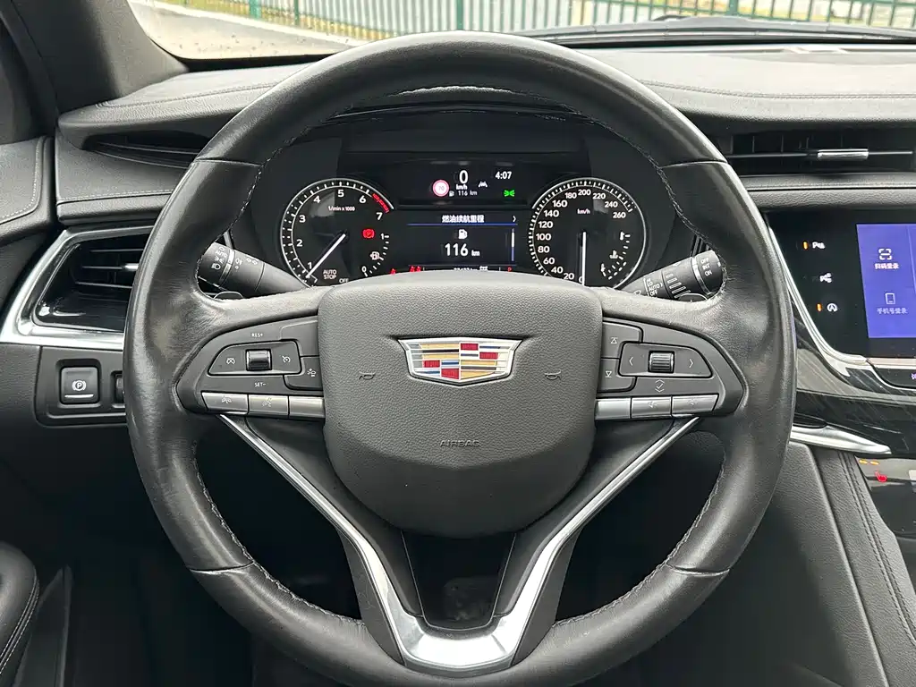 Cadillac XT6 2020 — фото 34
