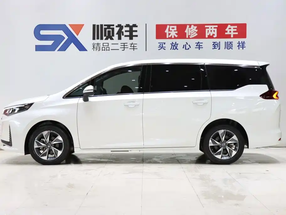 GAC Trumpchi M6 2025 — фото 6