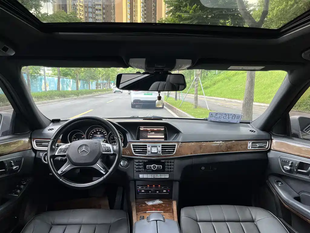 Mercedes-Benz E-Class 2014