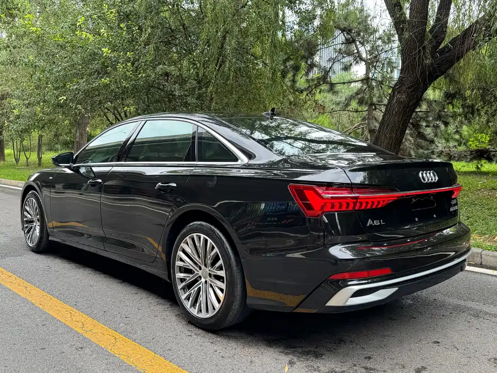 Audi A6L 2023 — фото 18
